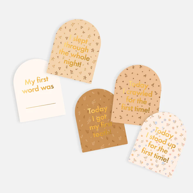 FOX & FALLOW - BABY MILESTONE CARDS - BRODERIE