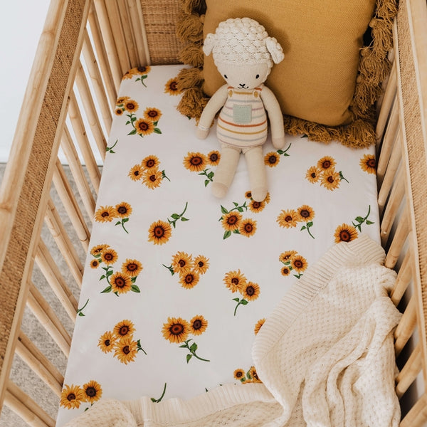 SNUGGLE HUNNY SUNFLOWER FITTED COT SHEET